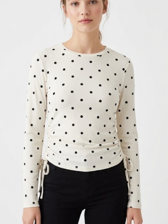 Suzy Shier Tops - Suzy‎ Shier Polka Dot Ruched Long Sleeve – Size L | Femme Fit | Flirty Pattern |